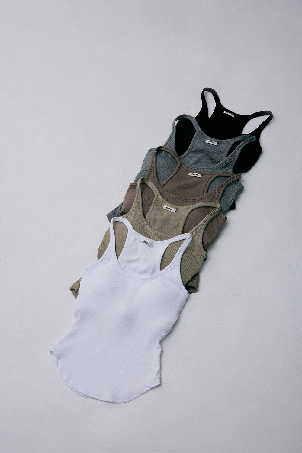 Elegant Rib Contour Back U-Neck Bratop