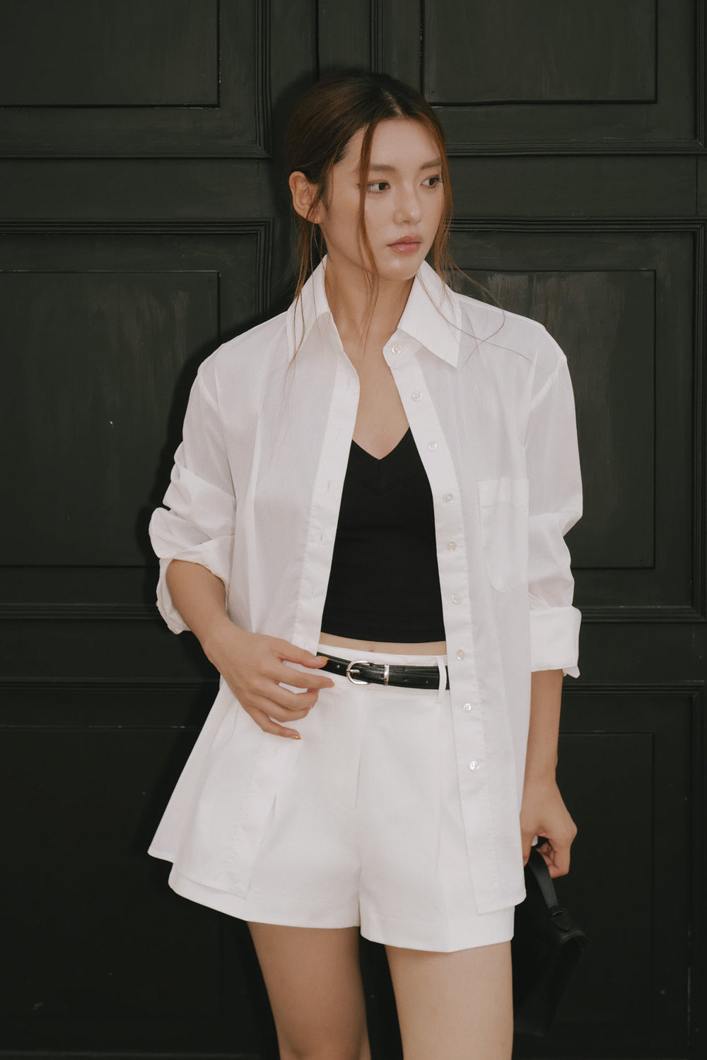 Wrinkle-Resistant Tailored Mini Shorts with Belt