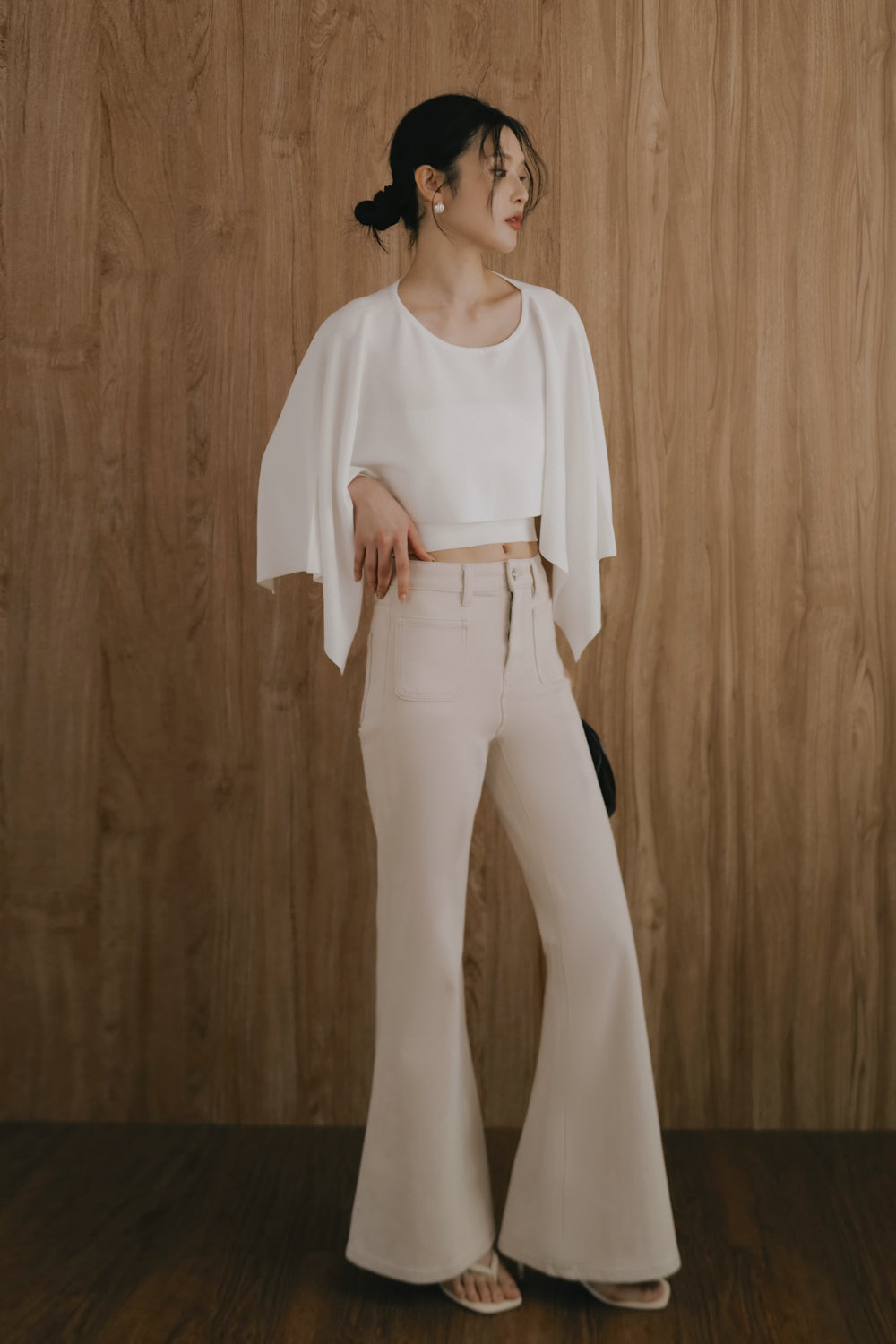 Flared Jeans With Front Pockets