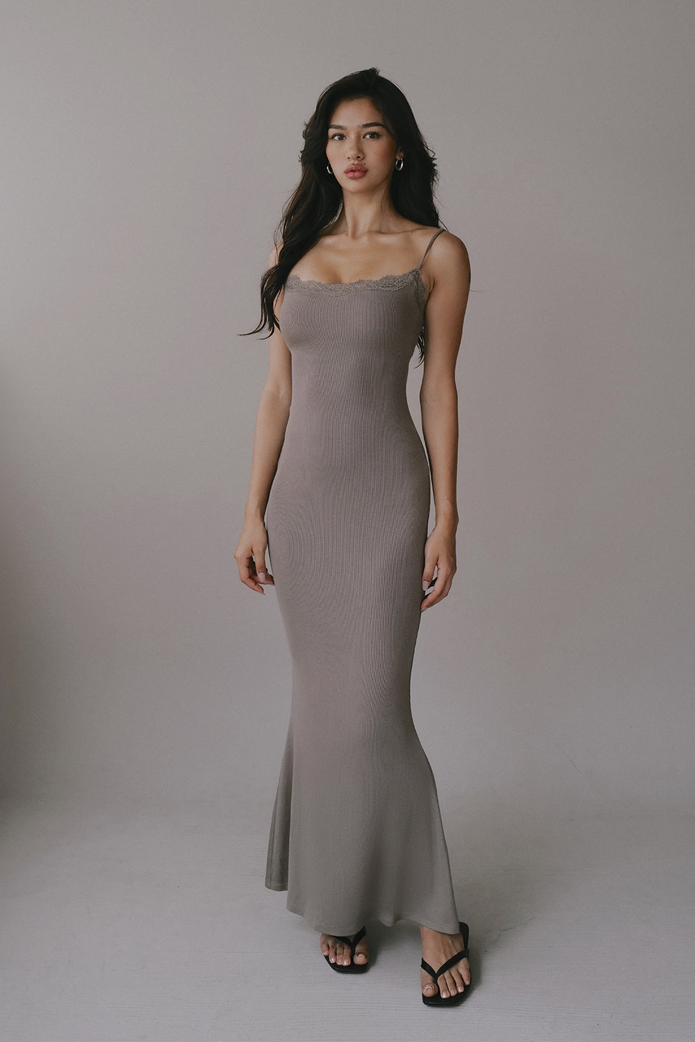 Elegant Rib Lace Trim Spaghetti Strap Maxi Bra Dress
