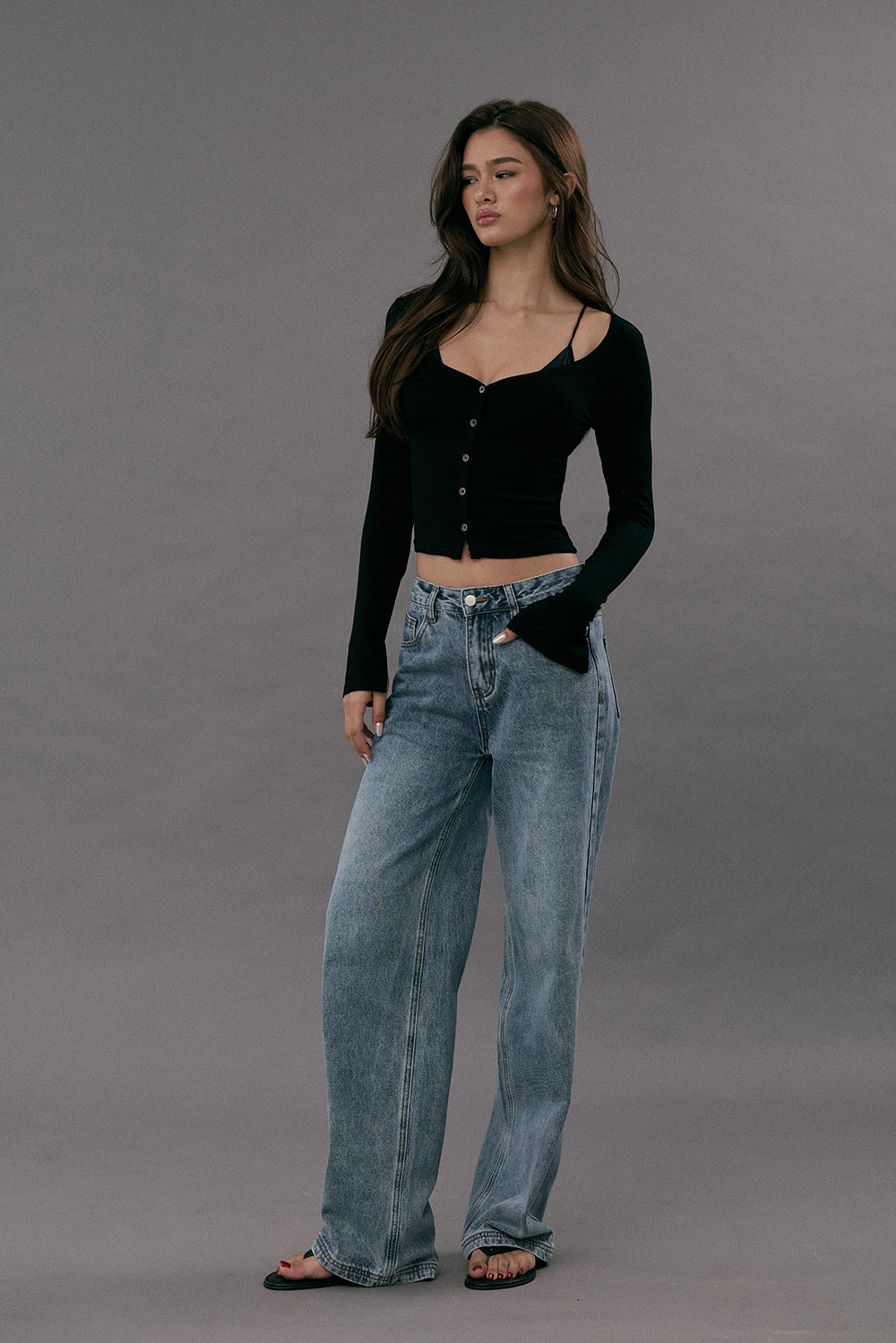 Elegant Rib Sweetheart Neckline Cropped Button-Up Top