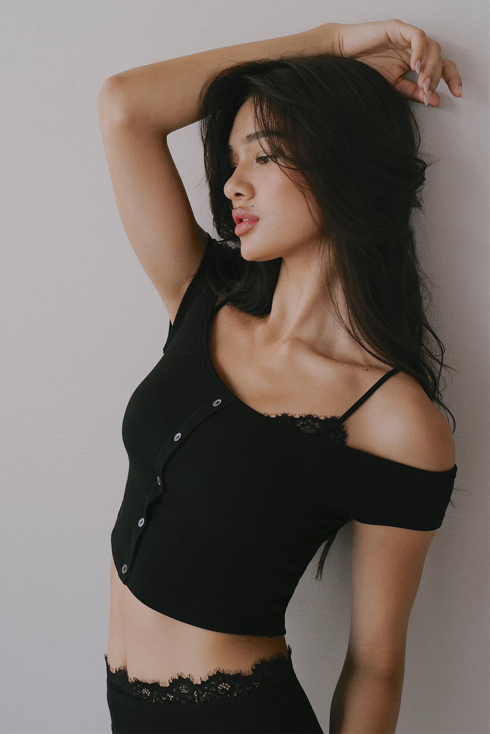 Elegant Rib Lace Trim Off-Shoulder BraTop