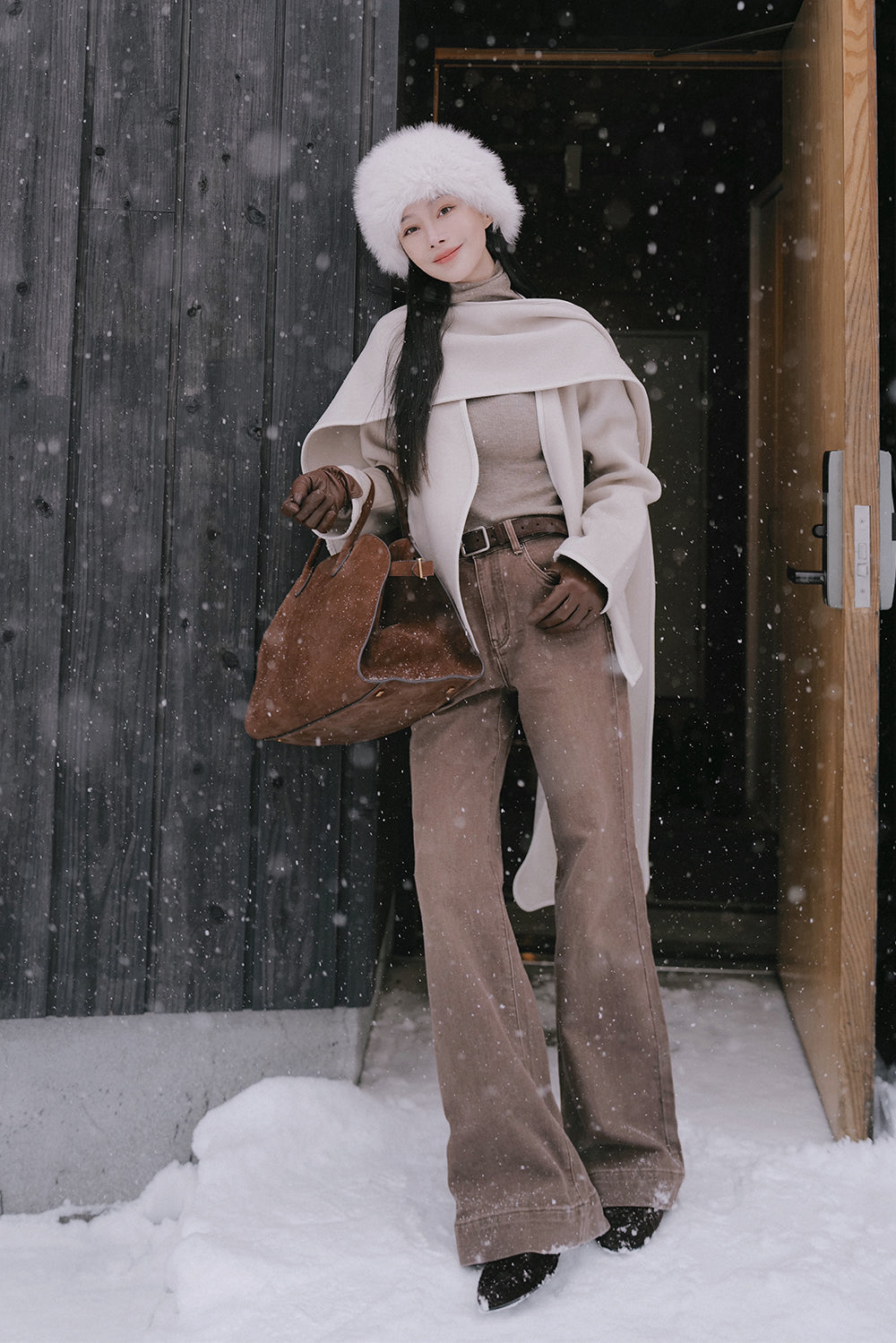 Vintage Wash Slim Flare Jeans