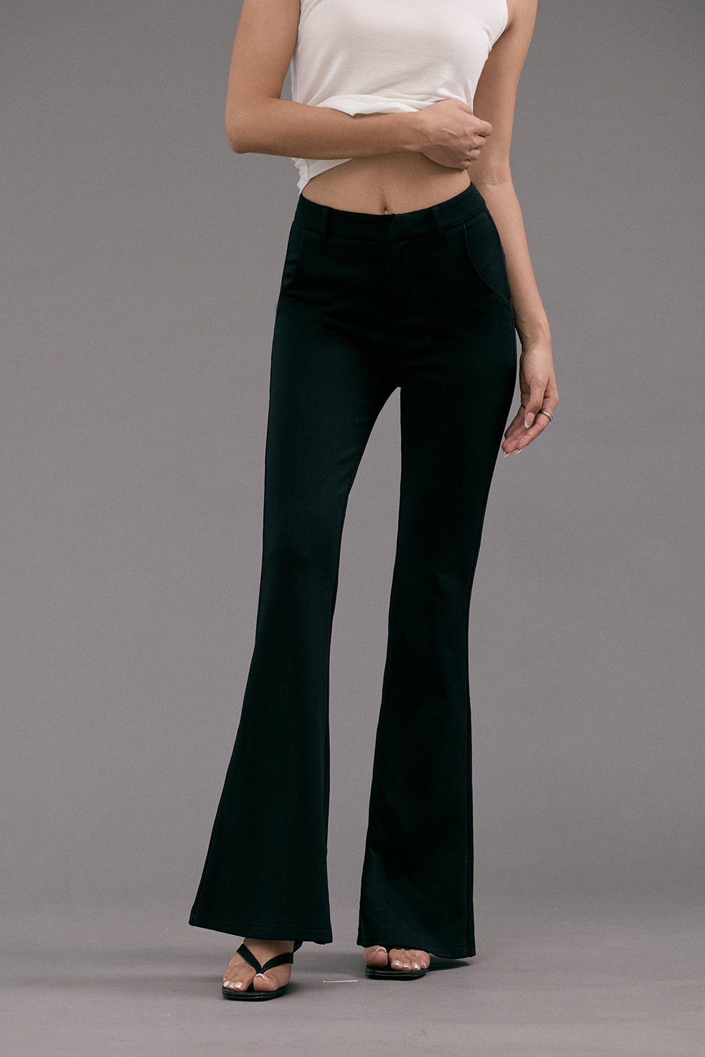 Elongated Slim Waist Pants