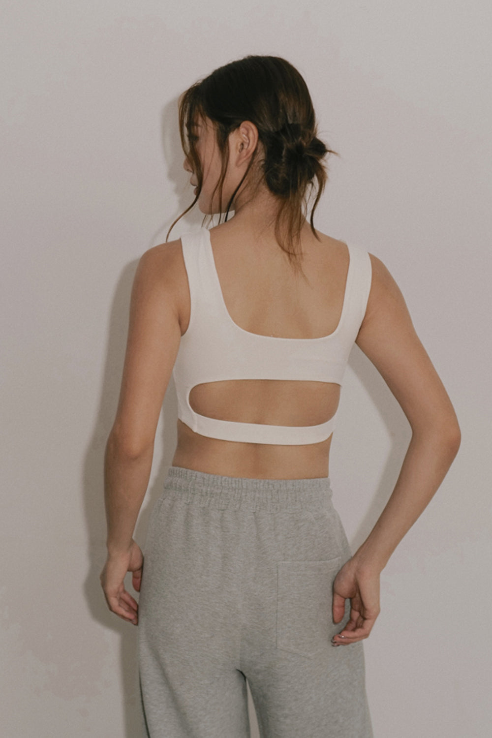 AIRY BACK LINE BRA TOP