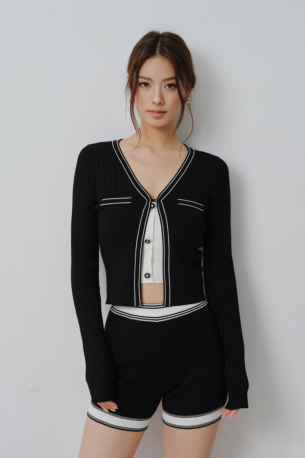 Afternoon Walk Fine Ribbed Knit Button-Up Cardigan
