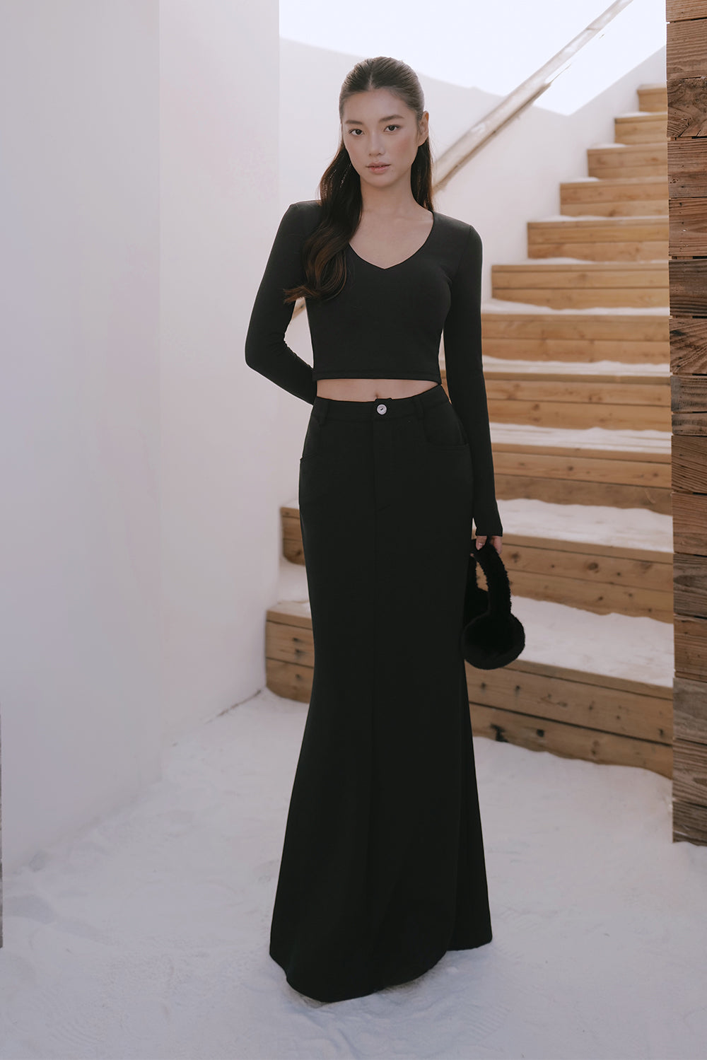 Instant heater fishtail midi skirt