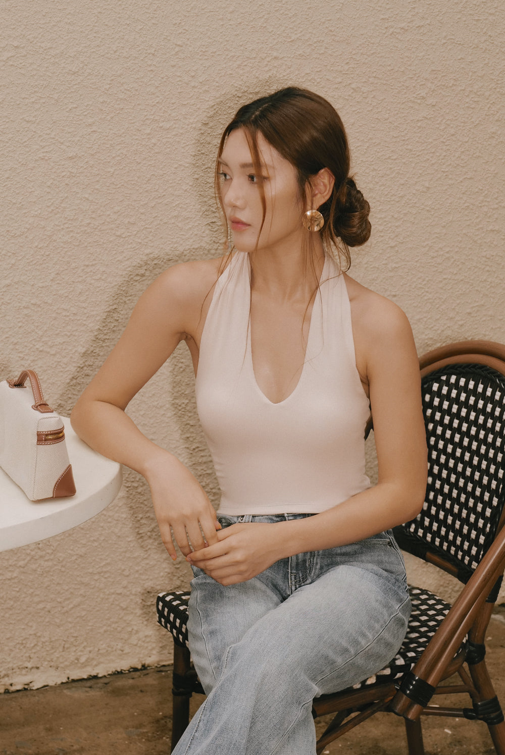 Elegant Rib Full-Coverage Wide-Strap Halter BraTop