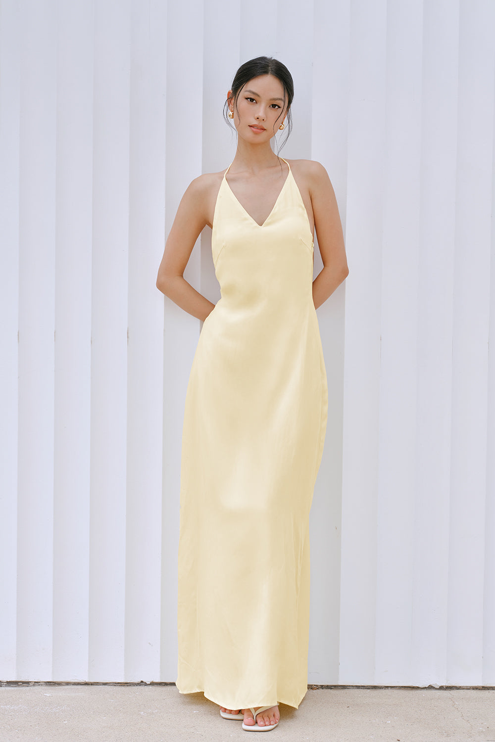 Cupro V-Neck Spaghetti Strap Halter Bra Dress