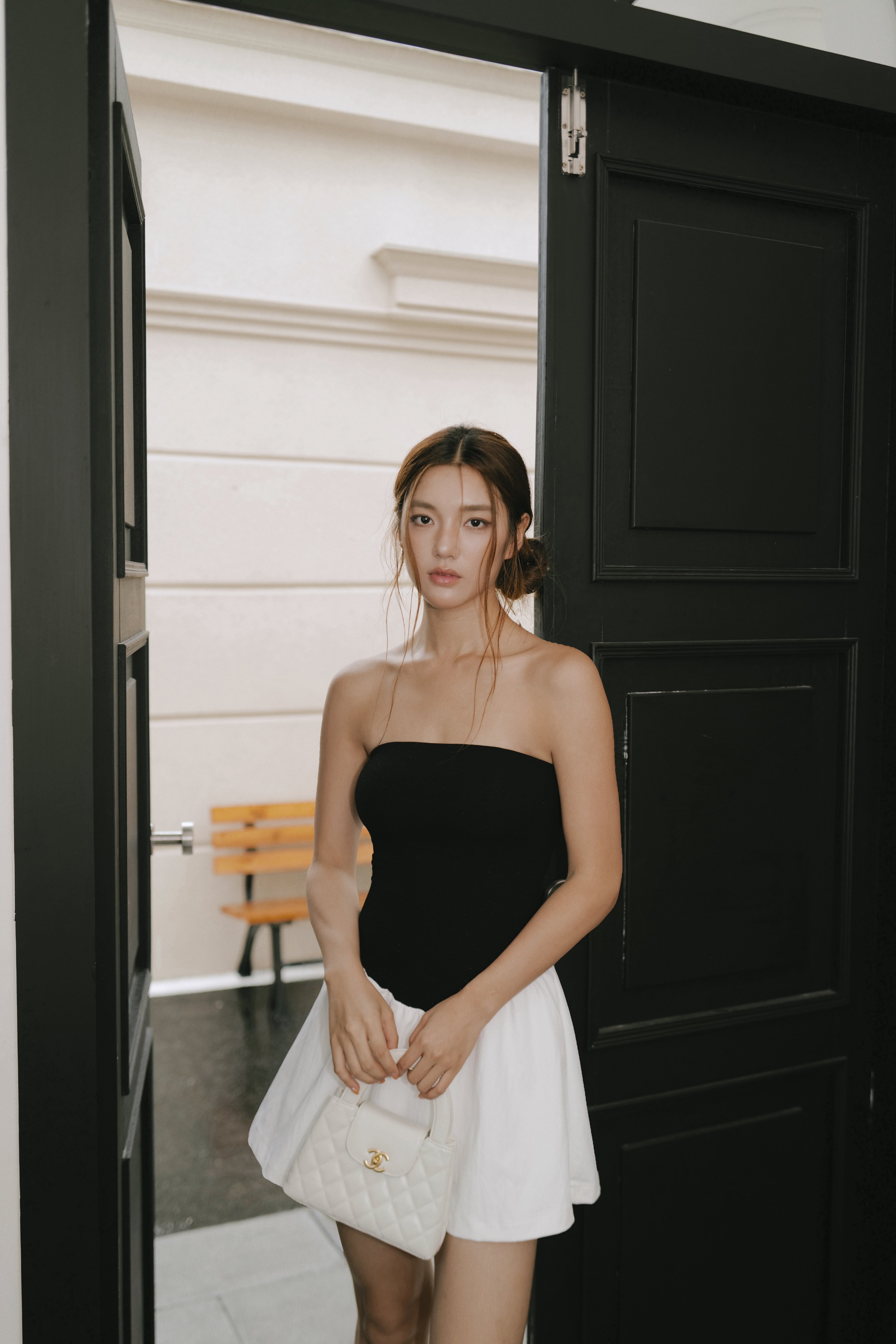 Wrinkle-Resistant Strapless Mini Bra Dress