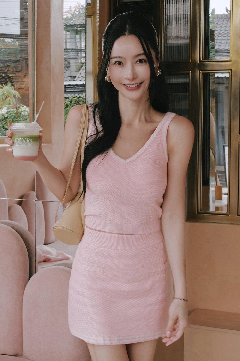 Afternoon Walk Tuck-Stitch Knit Contrast Trim Mini Skirt