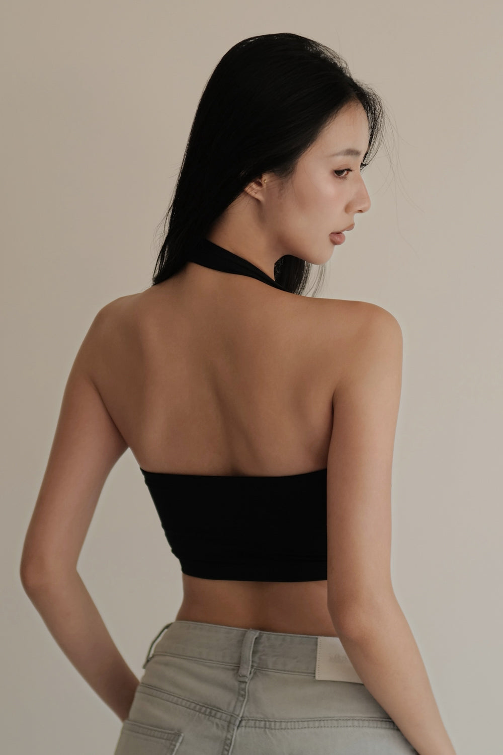 AIRY HALTER STRAP BRA TOP