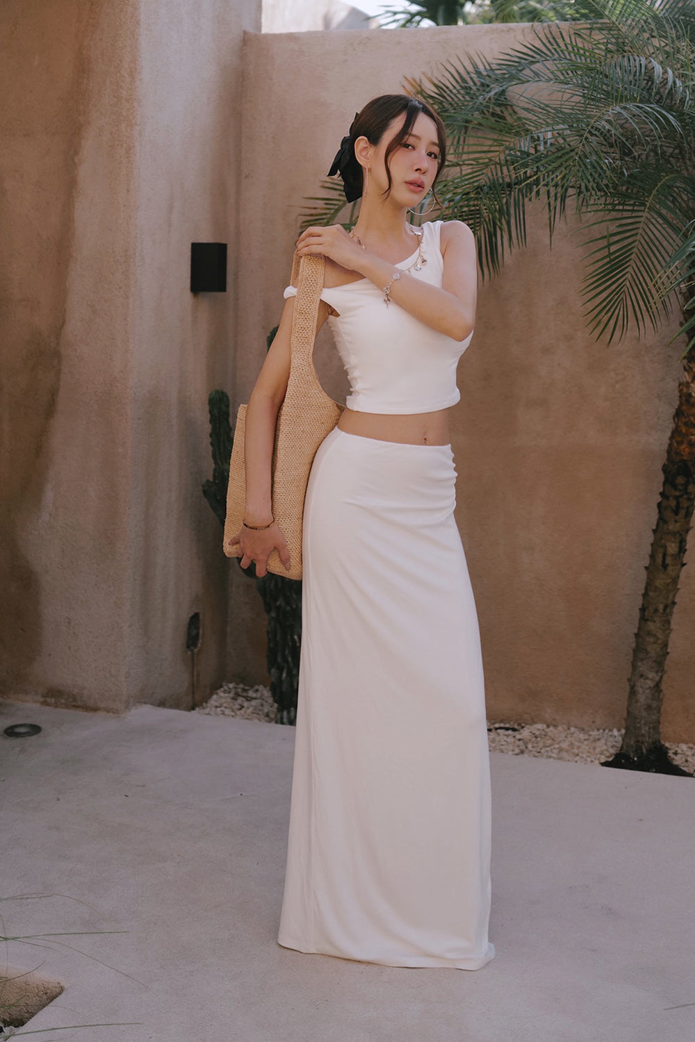 Soft-Strech Off-Shoulder BraTop