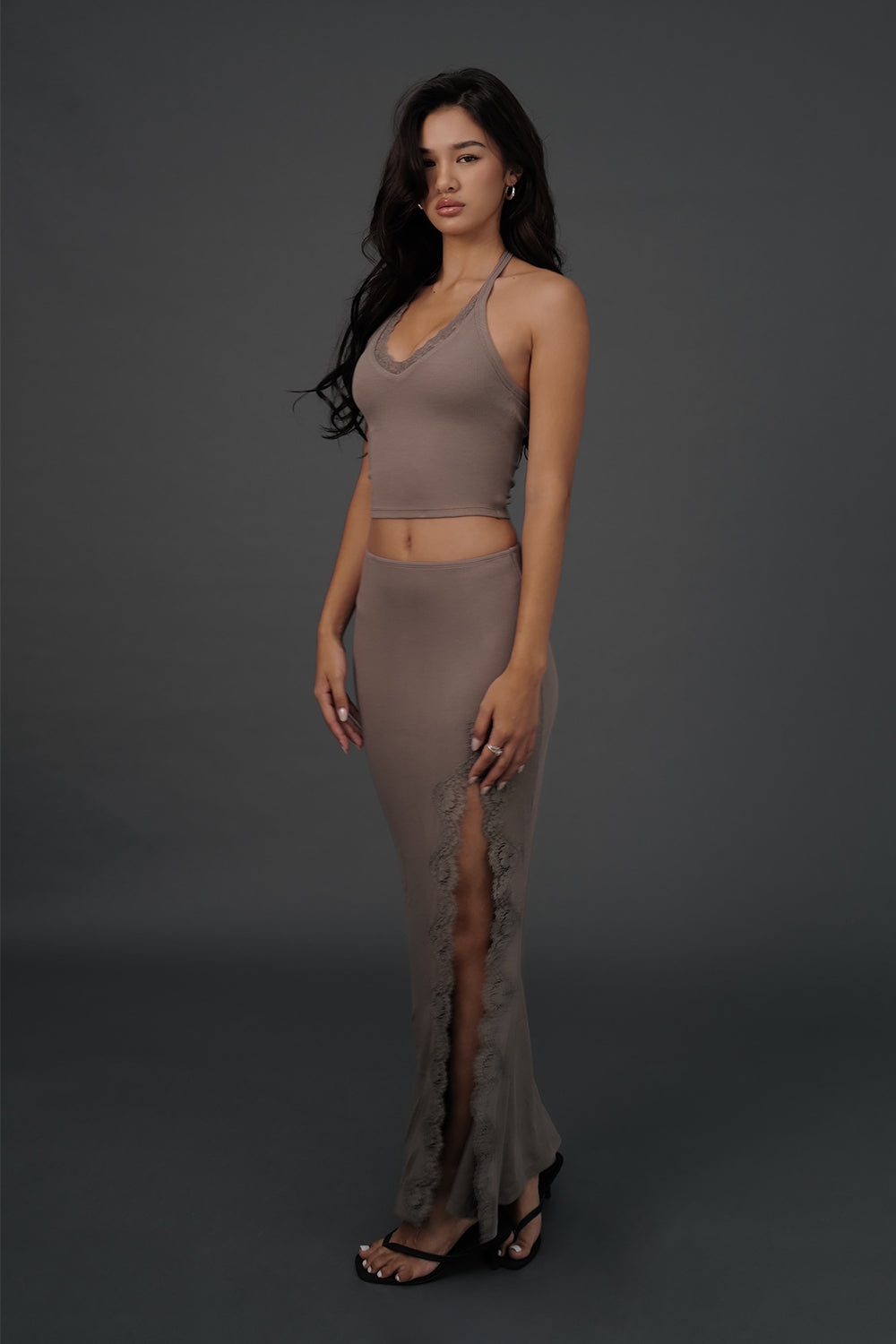 Elegant Rib Lace Trim Halter U-Neck Bratop