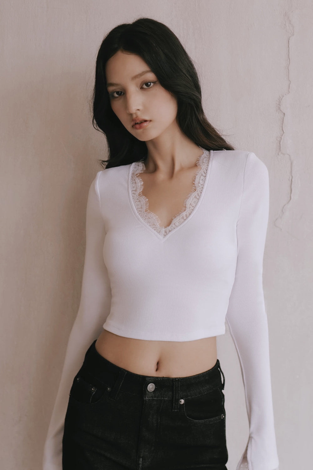 Elegant Rib Lace Trim V-Neck Long-Sleeve BraTop