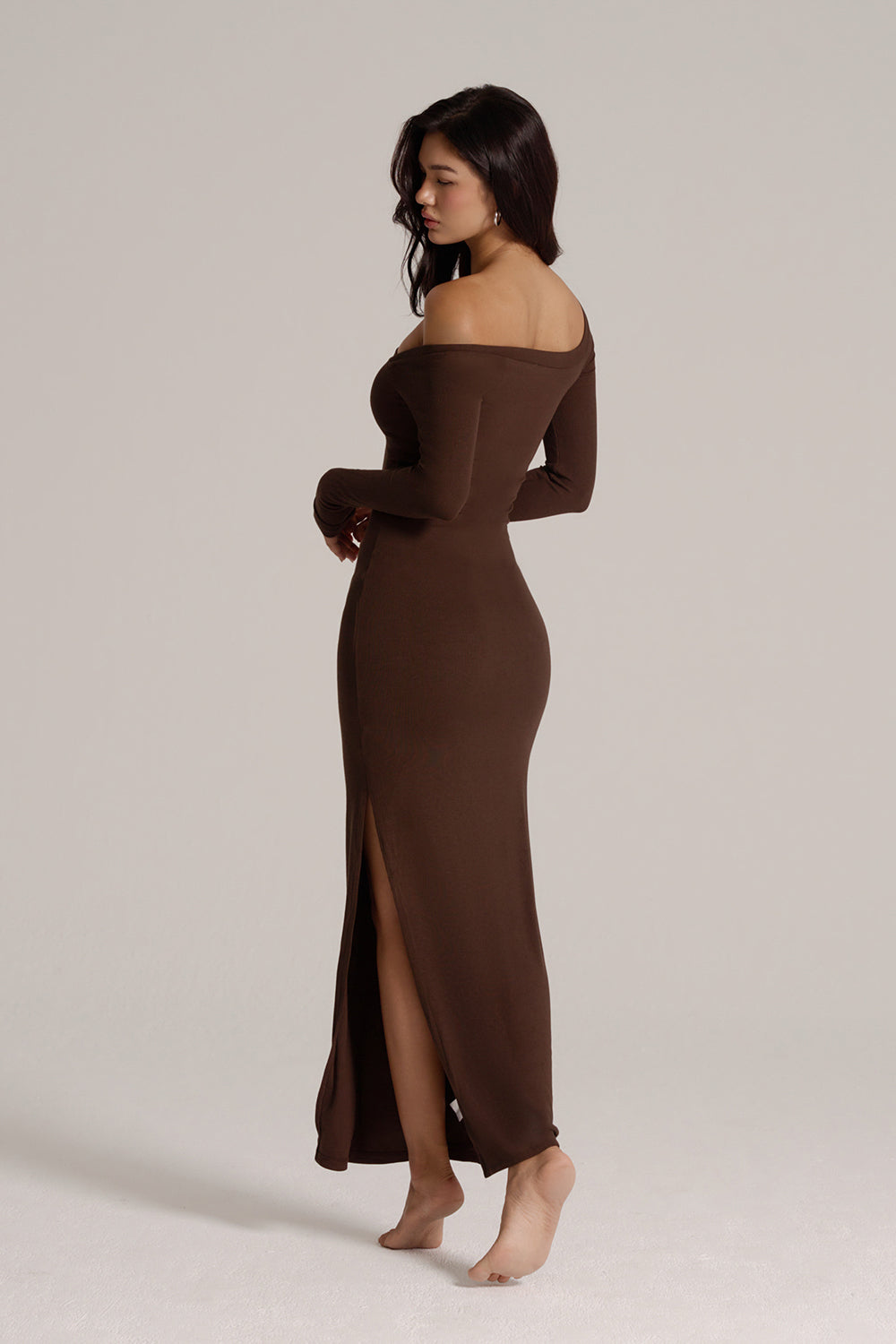 Elegant Rib Asymmetric One-Shoulder Long Sleeve Bra Dress