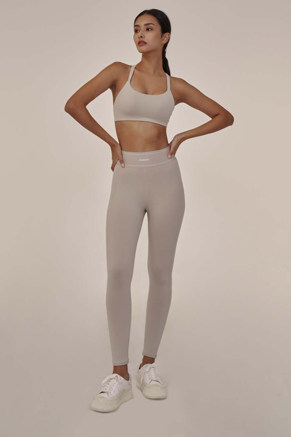 ELASTIC LEGGING